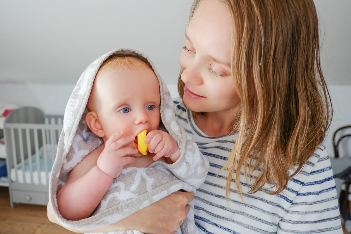 En İyi Bebek Diş Kaşıyıcıları: Güvenli ve Etkili Seçimler?